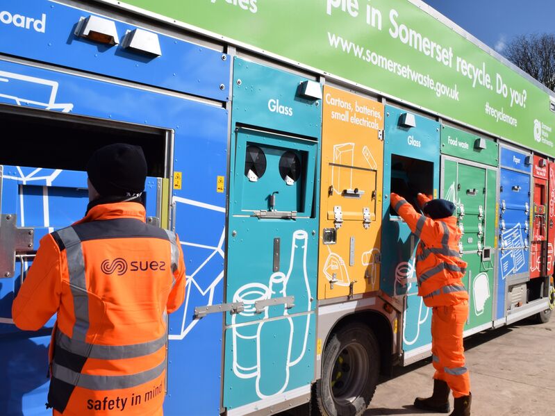 File:Recycling-truck.jpg